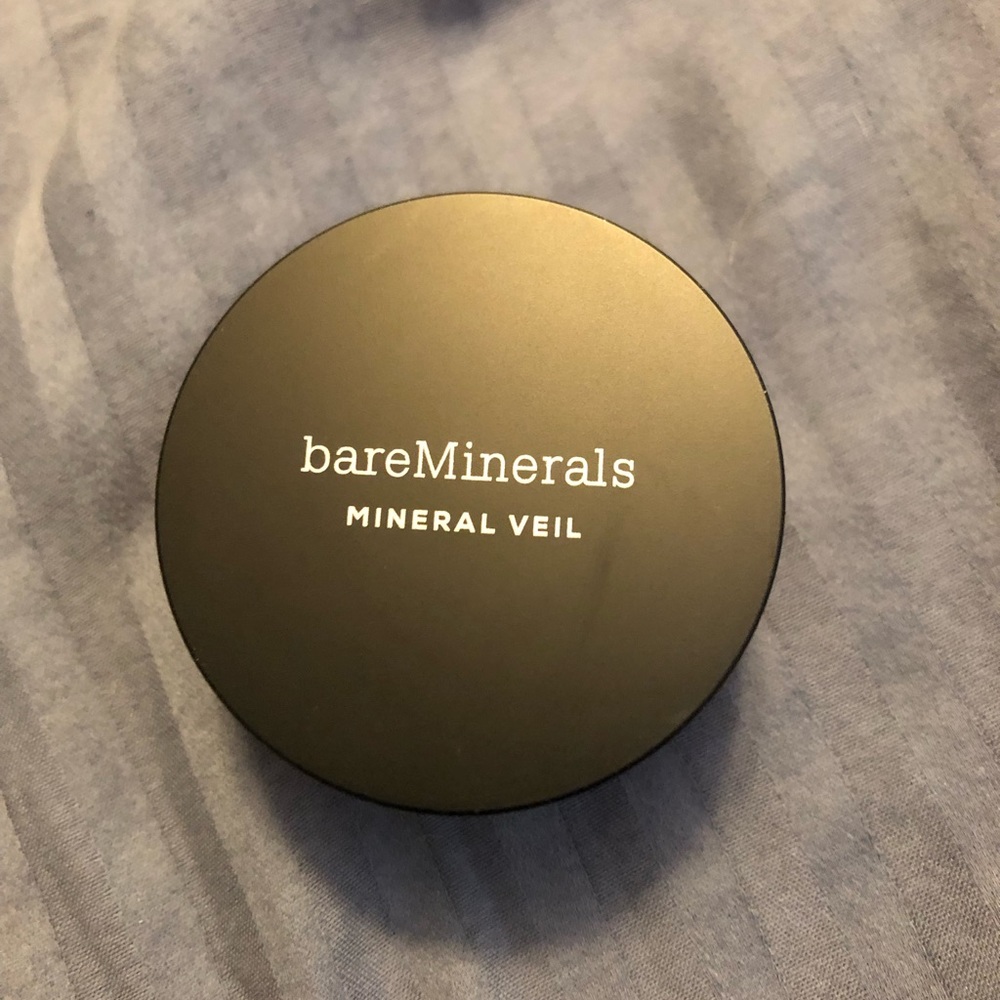 Bareminerals mineral veil. Brand new.